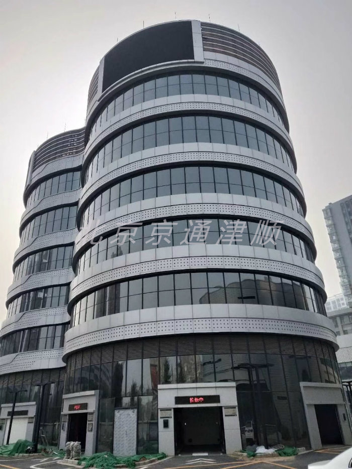 三連體圓形塔庫(kù) 三連體圓形塔庫(kù)